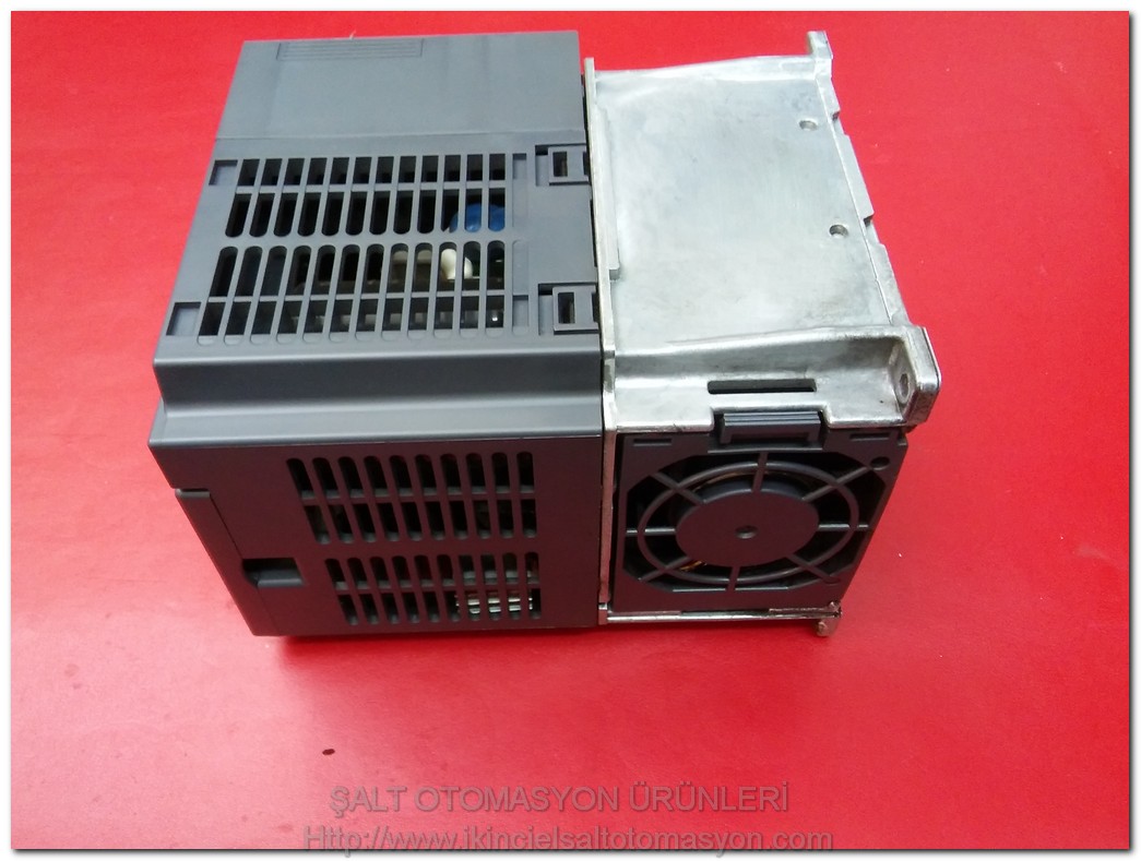 MITSUBISHI FR-D740-080-EC FR-D740-080SC-EC 3,7KW SÜRÜCÜ