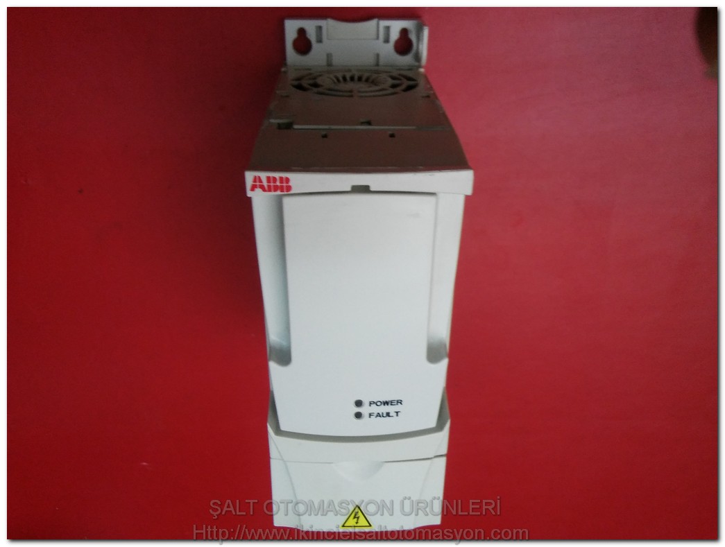 ABB ACS350-03E-04A1-4 1,5 KW 380-480V ABB ACS350  SÜRÜCÜ