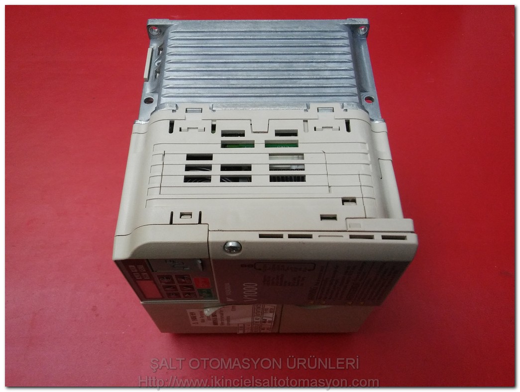 YASKAWA CIMR-VC2A0020BAA V1000 5,5KW INPUT 200-240V 3X220 5,5KW SIFIR KUTUSUZ SÜRÜCÜ