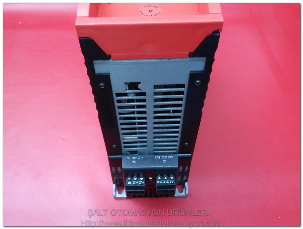 SEW MDV60A0015-5A3-4-0T MVD60A-0T MDX60A0015-5A3-4-00 SERVO SÜRÜCÜ