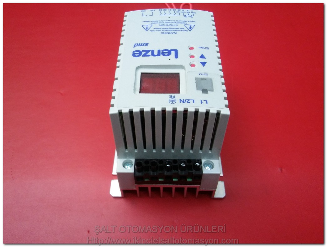 LENZE ESMD751X2SFA 0,75KW LENZE SMD SÜRÜCÜ