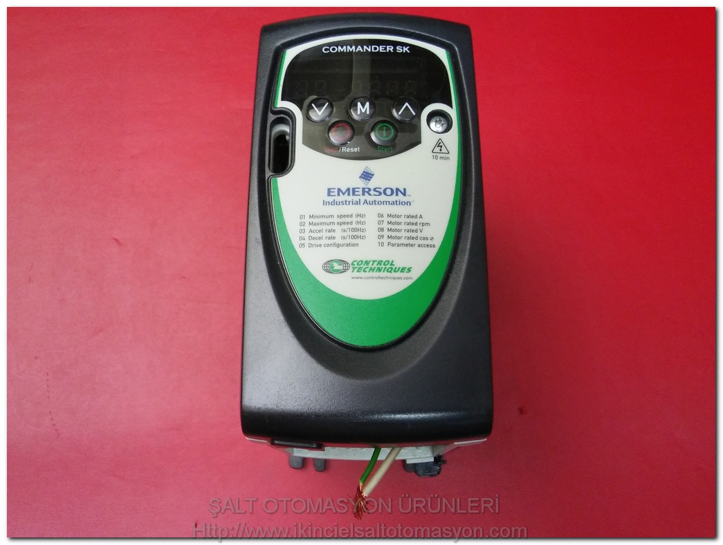 EMERSON SKA1200055 CONTROL TECHNIQUES COMMANDER SK 0,55KW SÜRÜCÜ 1500HZ