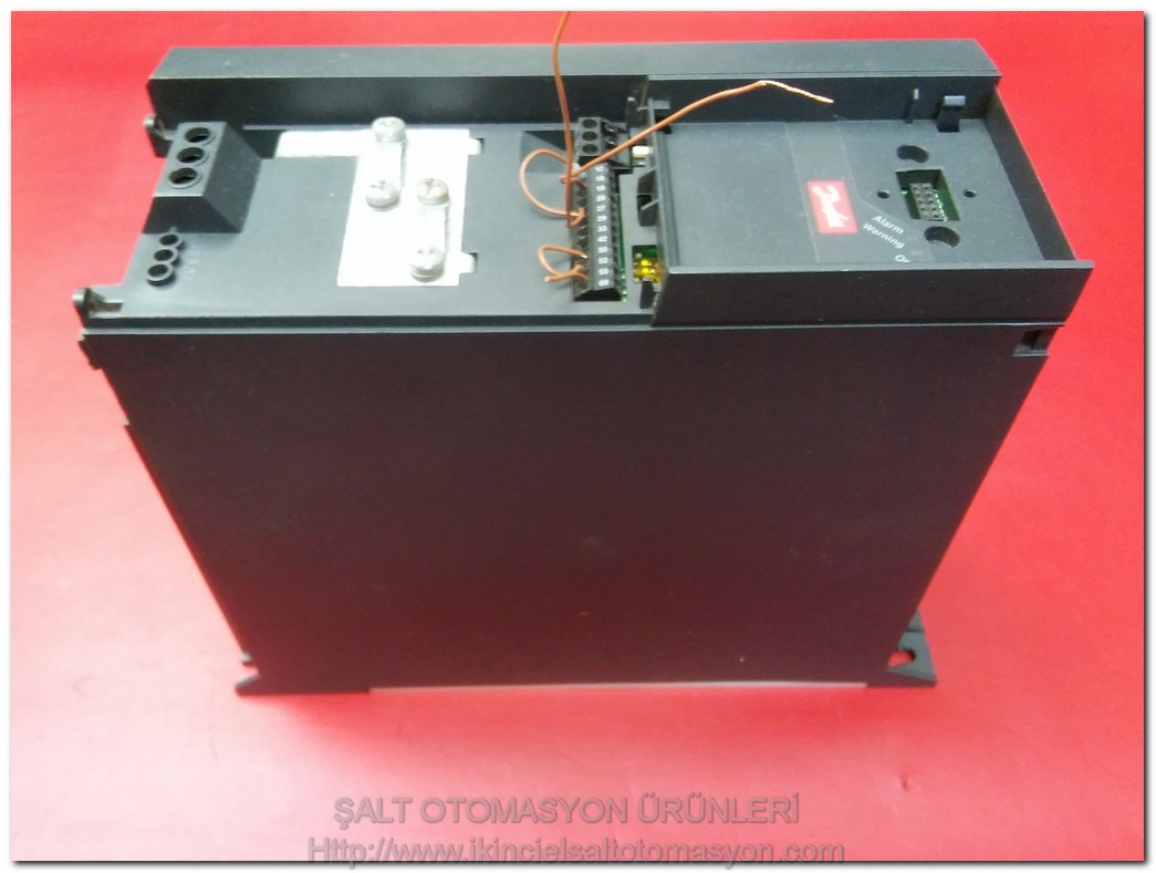 DANFOSS FC-051P2K2S2E  MİCRO DRİVE 132F0007 2,2KW SÜRÜCÜ