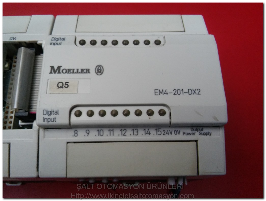 MOELLER EM4-201-DX2 LE4-116-XD105 LE4-116-XD1 PLC VE EK MODÜL TAKIM