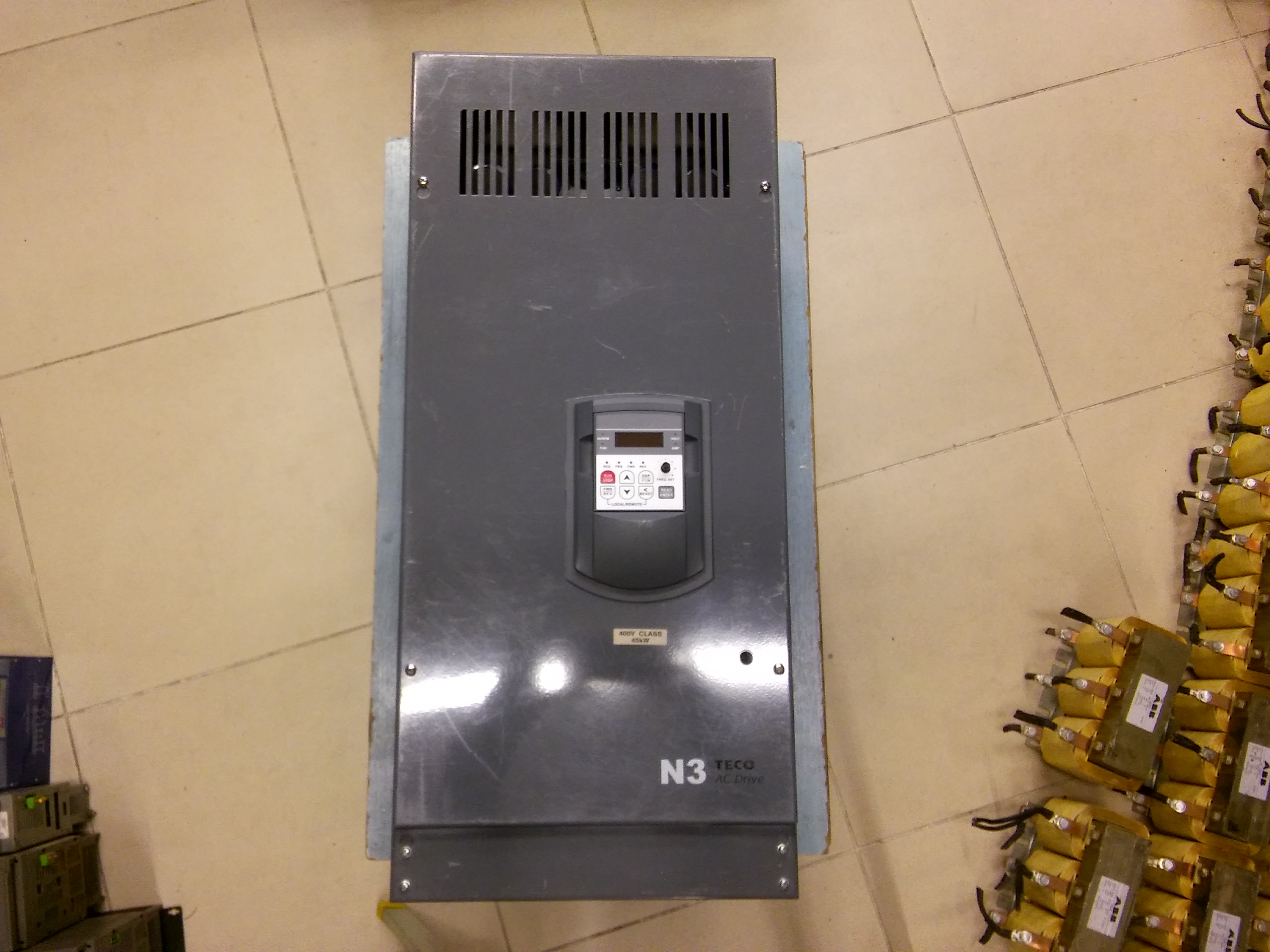 TECO N3-460-N1 45KW SÜRÜCÜ N3 AC DRİVE 400V CLASS 45 KW INVERTER