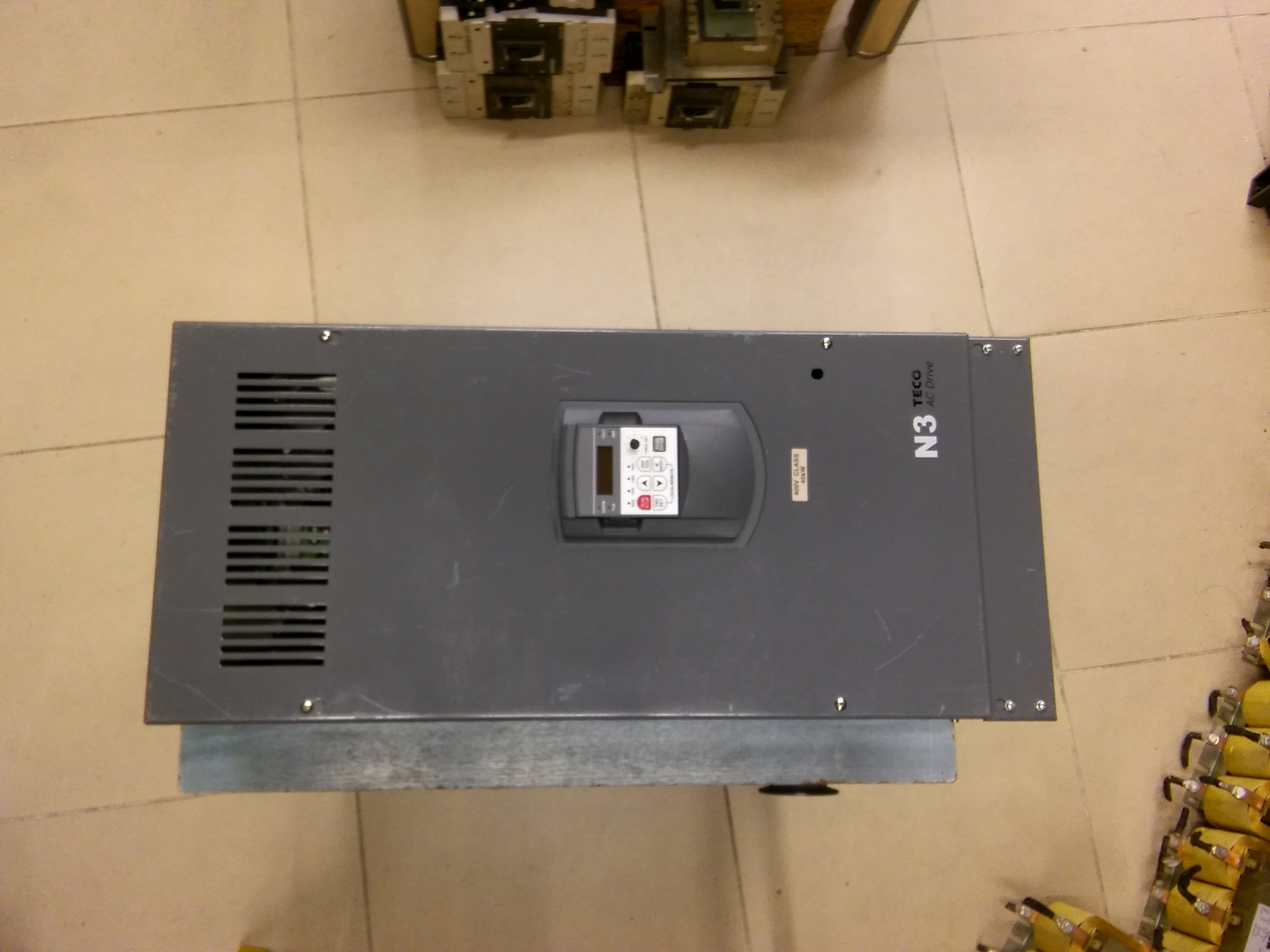TECO N3-460-N1 45KW SÜRÜCÜ N3 AC DRİVE 400V CLASS 45 KW INVERTER