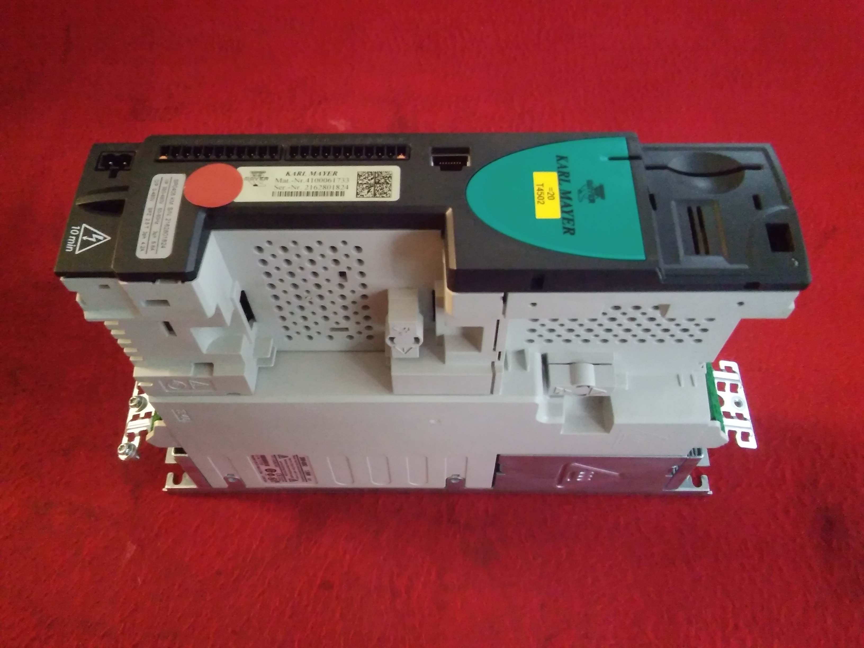 KARL MAYER SP0405 SP0404 SP0403 KM 3098-0052 1,5 KW SÜRÜCÜ CONTROL TECHNIQUES 1,5 KW INVERTER