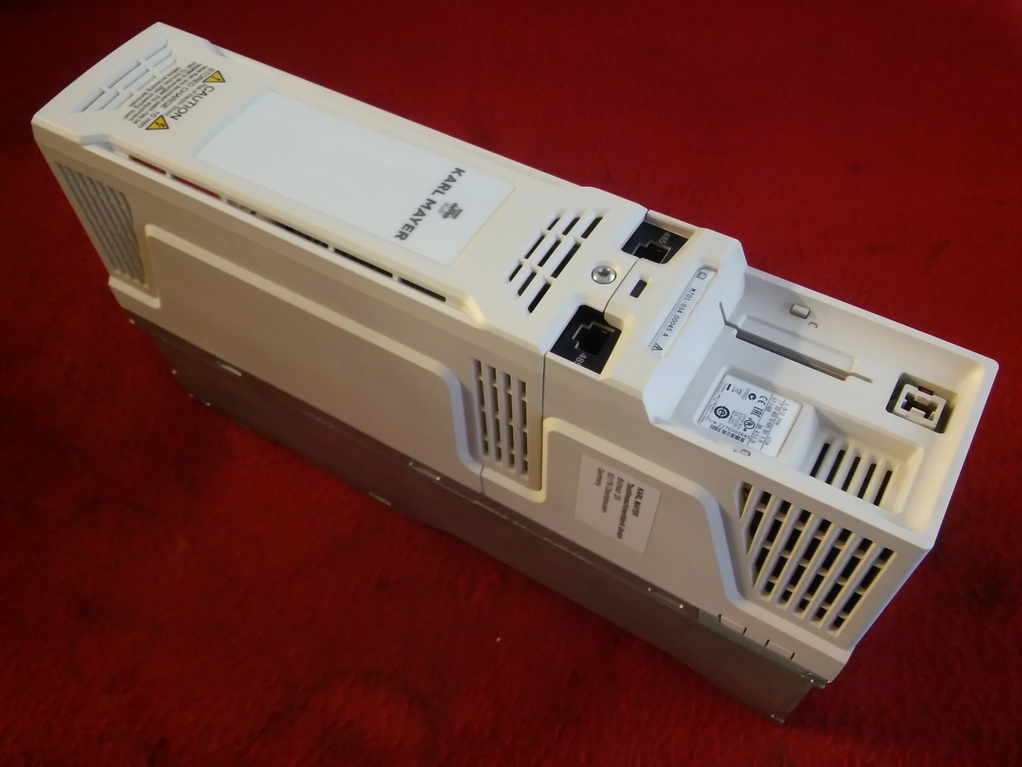 KARL MAYER M701-034 00045 A 2,2KW SÜRÜCÜ CONTROL TECHNIQUES 2,2 KW INVERTER