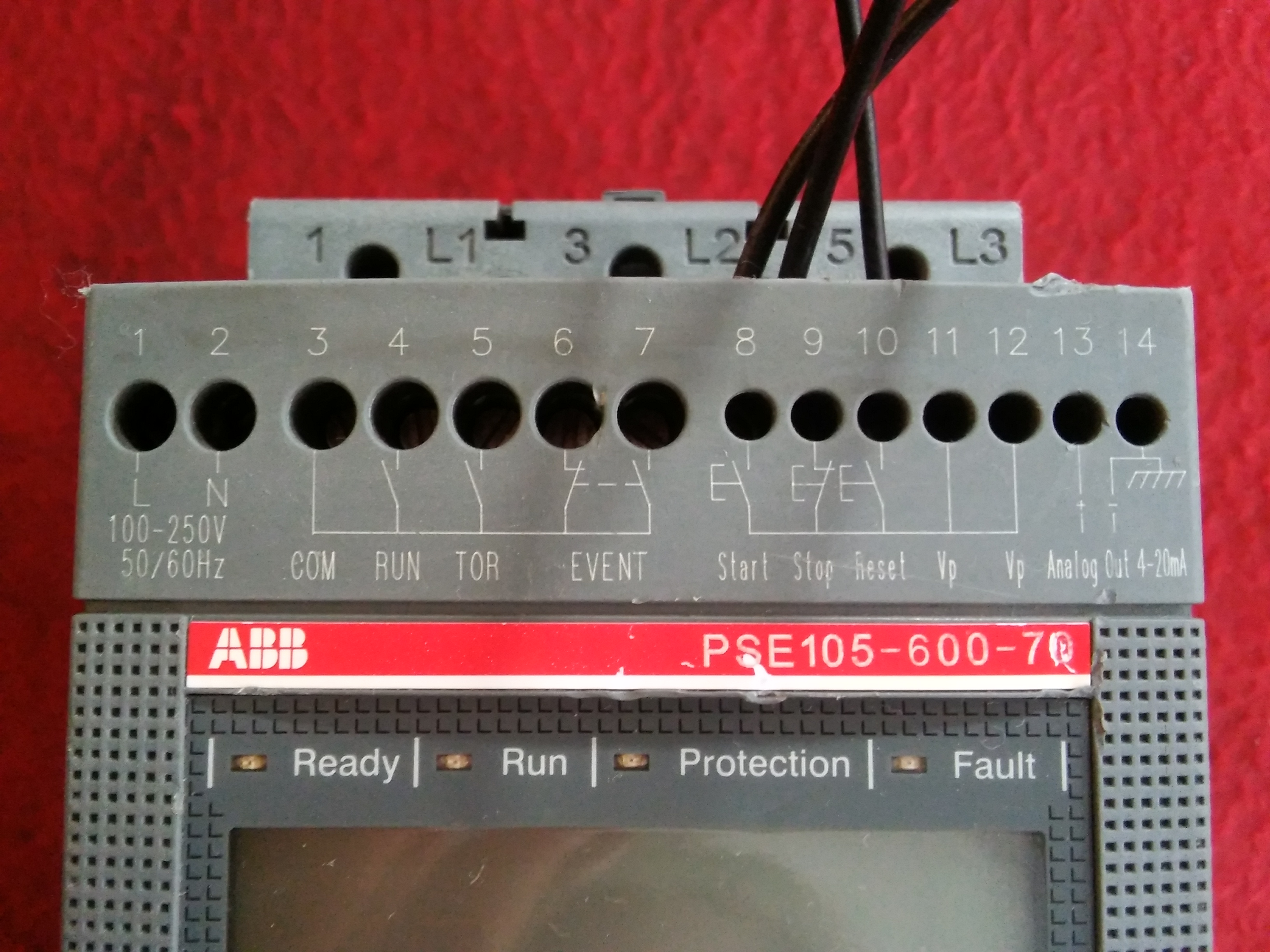 ABB PSE105-600-70 1SFA897109R7000 55KW SOFT STARTER 55 KW YUMUŞAK YOL VERME