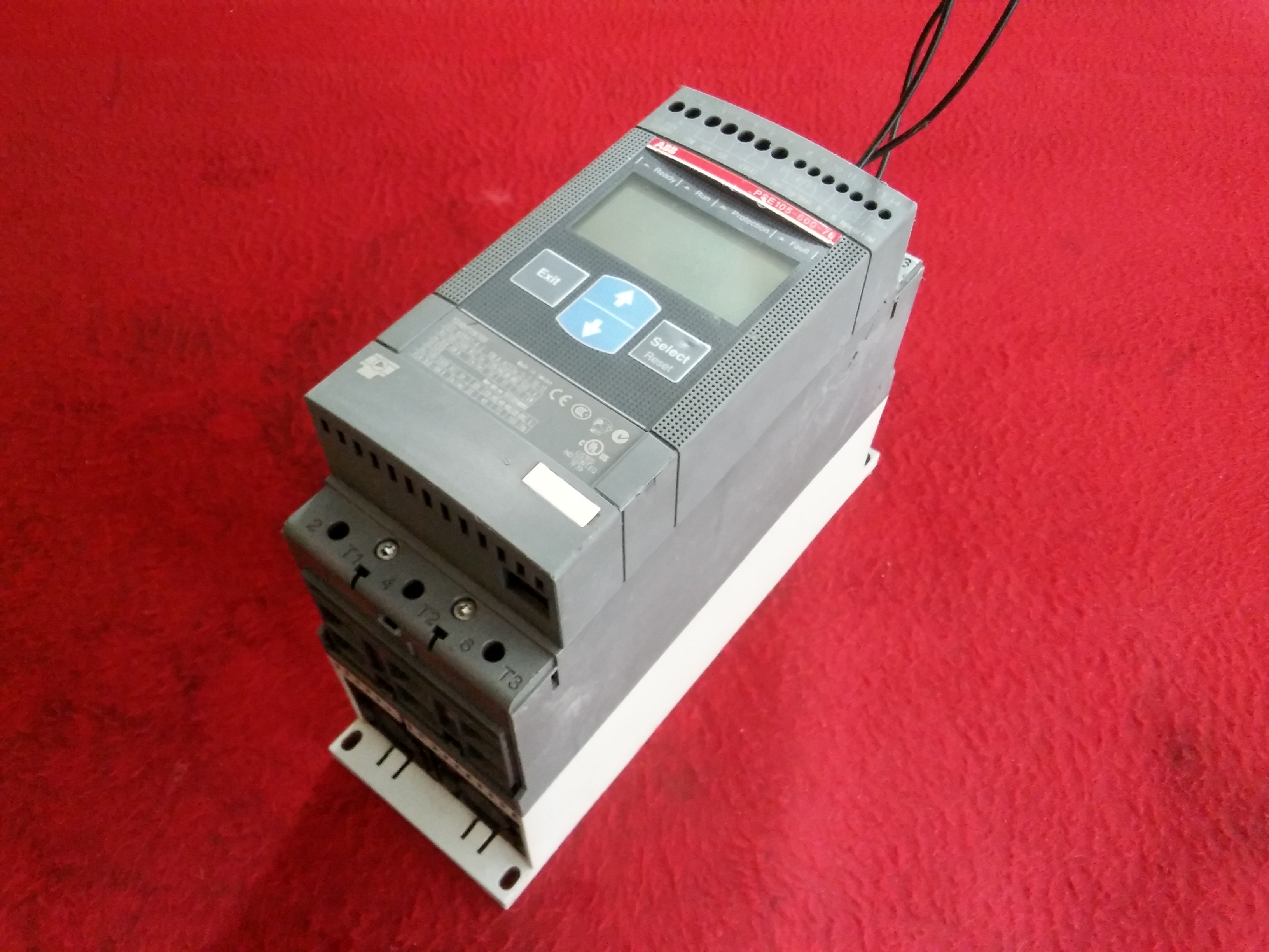 ABB PSE105-600-70 1SFA897109R7000 55KW SOFT STARTER 55 KW YUMUŞAK YOL VERME