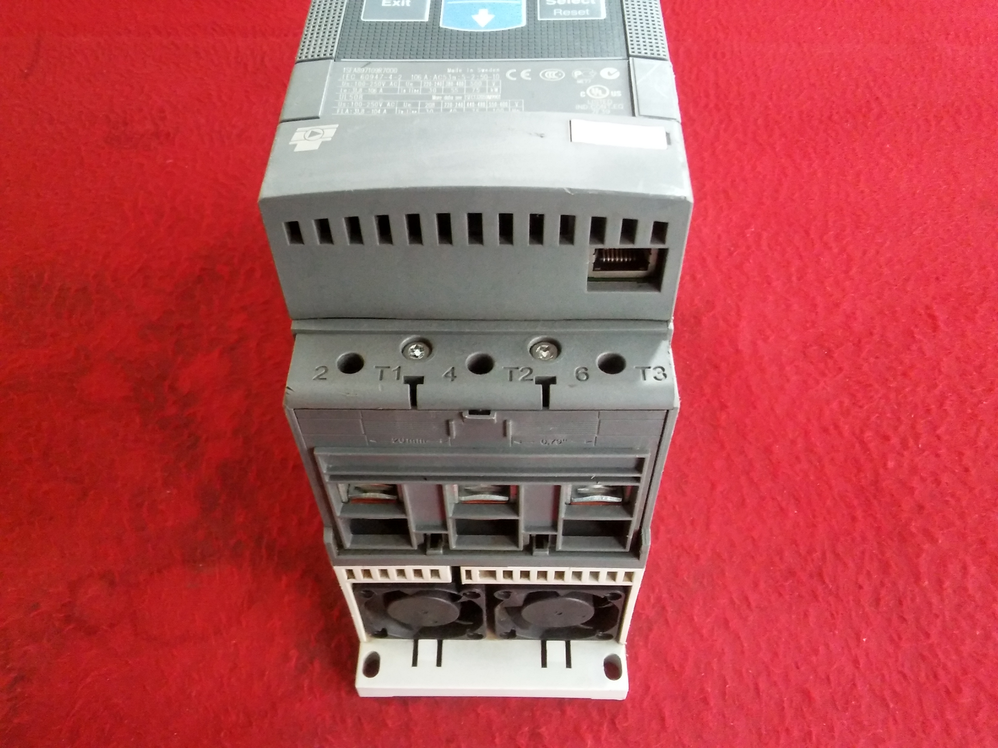 ABB PSE105-600-70 1SFA897109R7000 55KW SOFT STARTER 55 KW YUMUŞAK YOL VERME