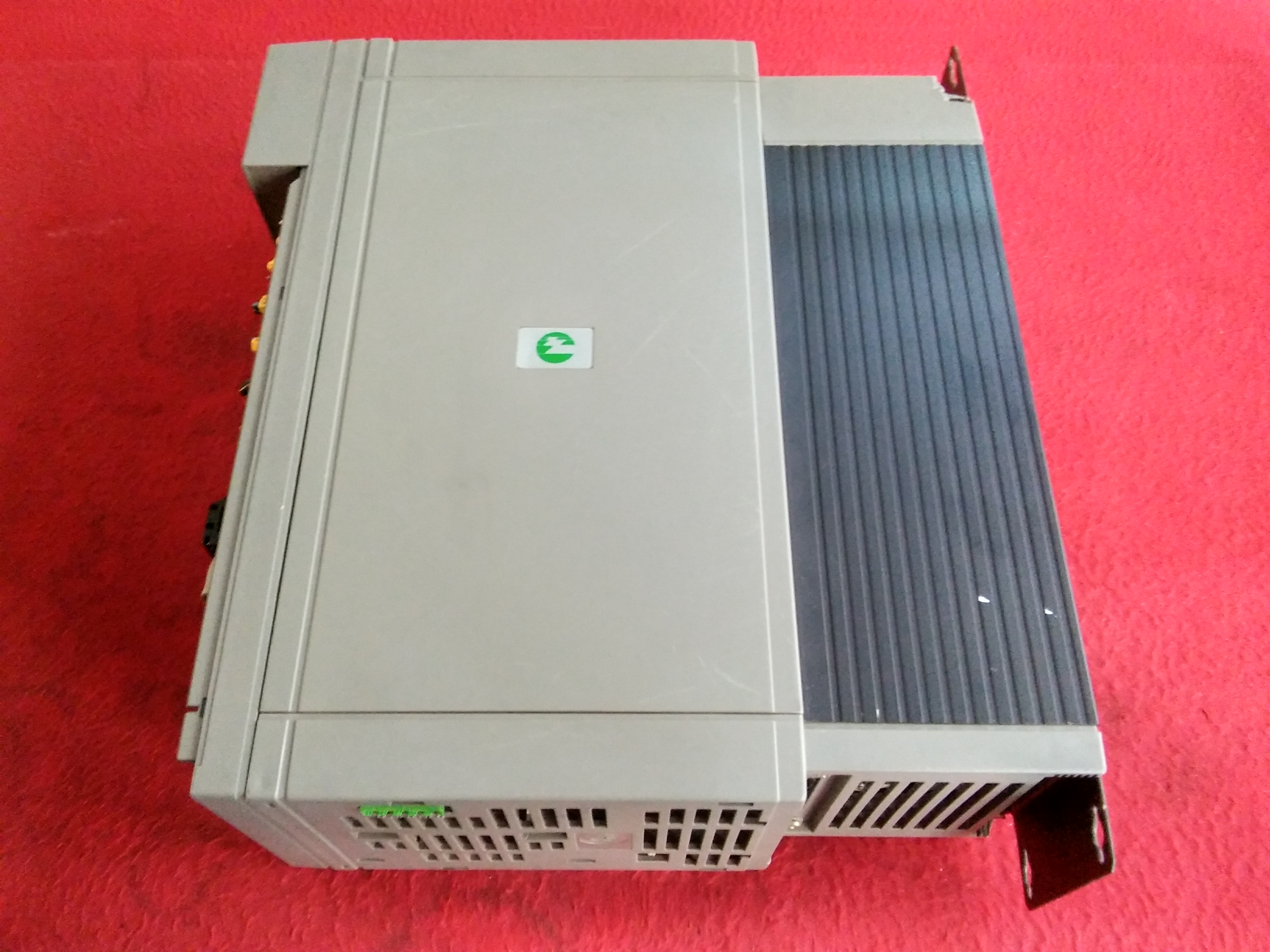CONTROL TECHNIQUES BRUSHLESS DBE 420 CTI002 4,2KW SERVO SÜRÜCÜ DİGİTAX 4,2 KW AC SERVO DRIVE