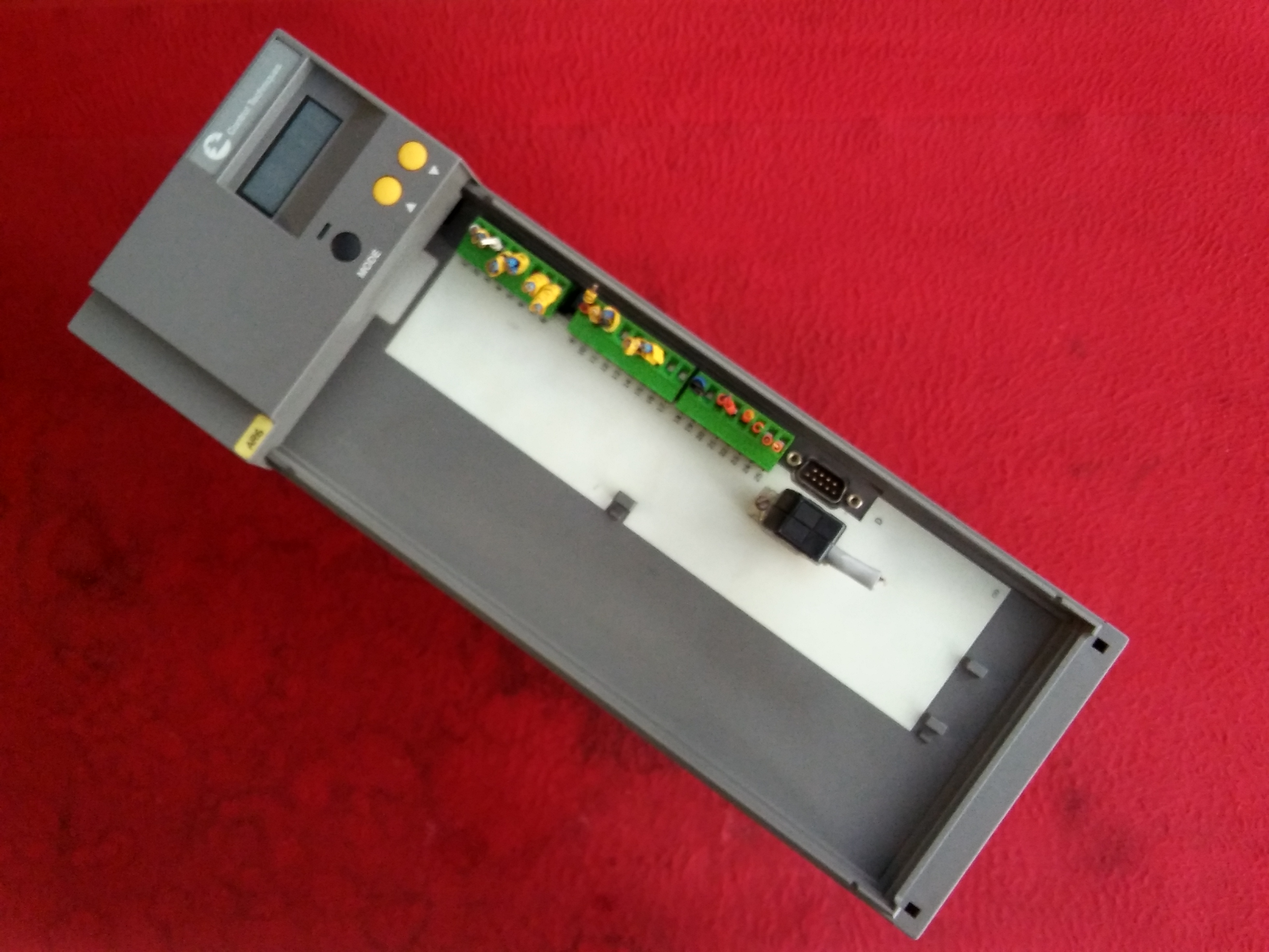 CONTROL TECHNIQUES BRUSHLESS DBE 420 CTI002 4,2KW SERVO SÜRÜCÜ DİGİTAX 4,2 KW AC SERVO DRIVE