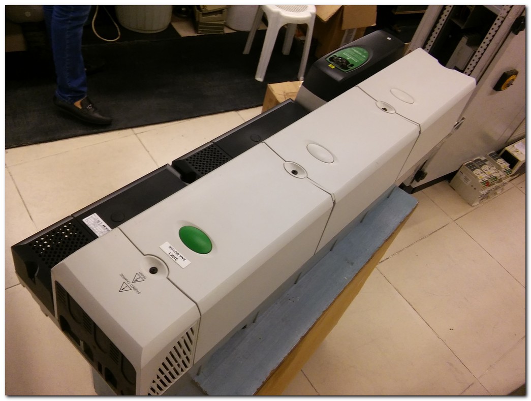 EMERSON SK6402 132KW SÜRÜCÜ SK150T CONTROL TECHNIQUES 132 KW INVERTER