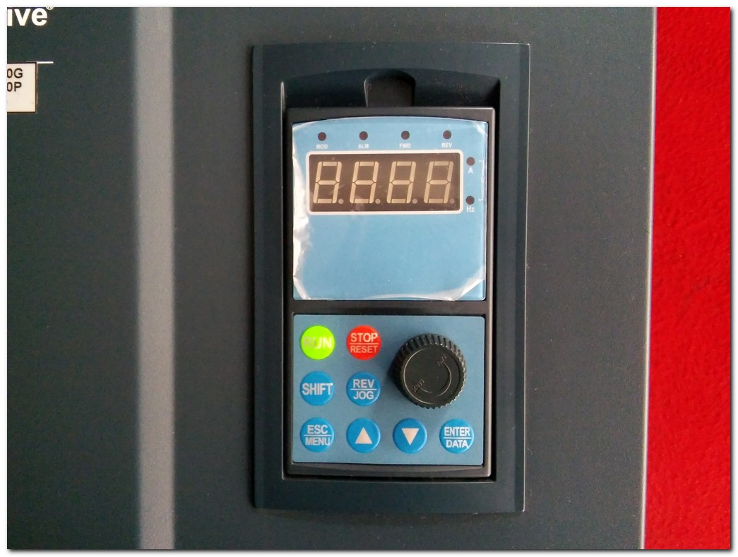 DEGDRİVE DG11000-4T0300G-0370P 37KW SÜRÜCÜ DGI1000-4T0300G DGI1000-4T0370P 37 KW INVERTER