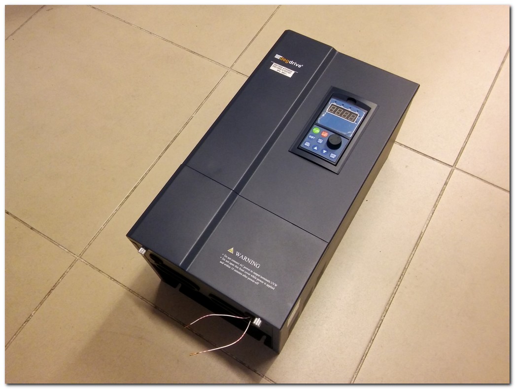 DEGDRİVE DG11000-4T0300G-0370P 37KW SÜRÜCÜ DGI1000-4T0300G DGI1000-4T0370P 37 KW INVERTER