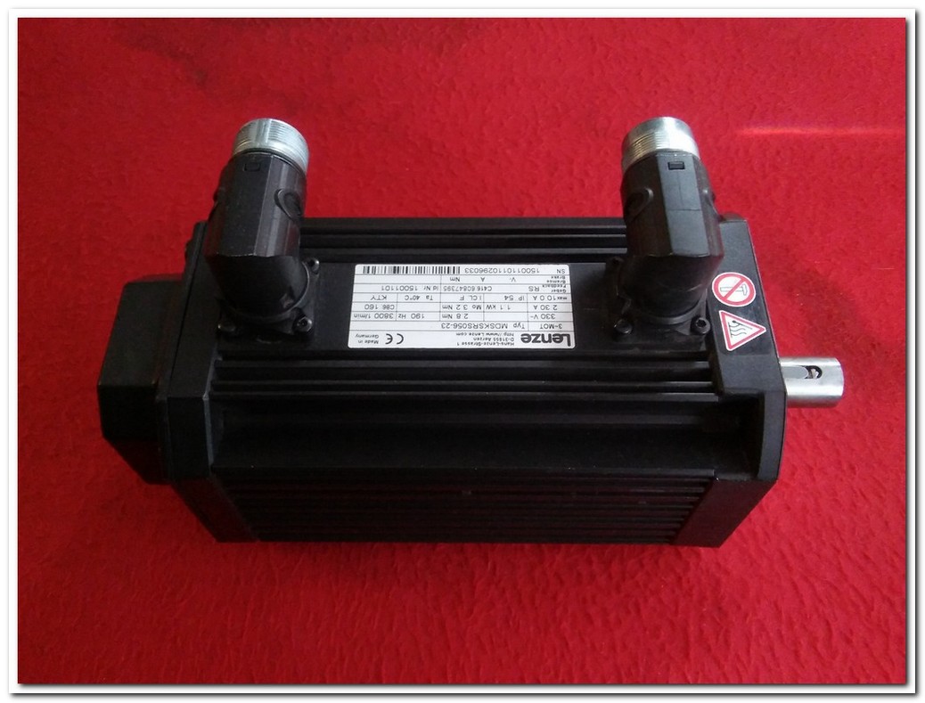 LENZE MDSKSRS056-23 1,1KW SERVO MOTOR