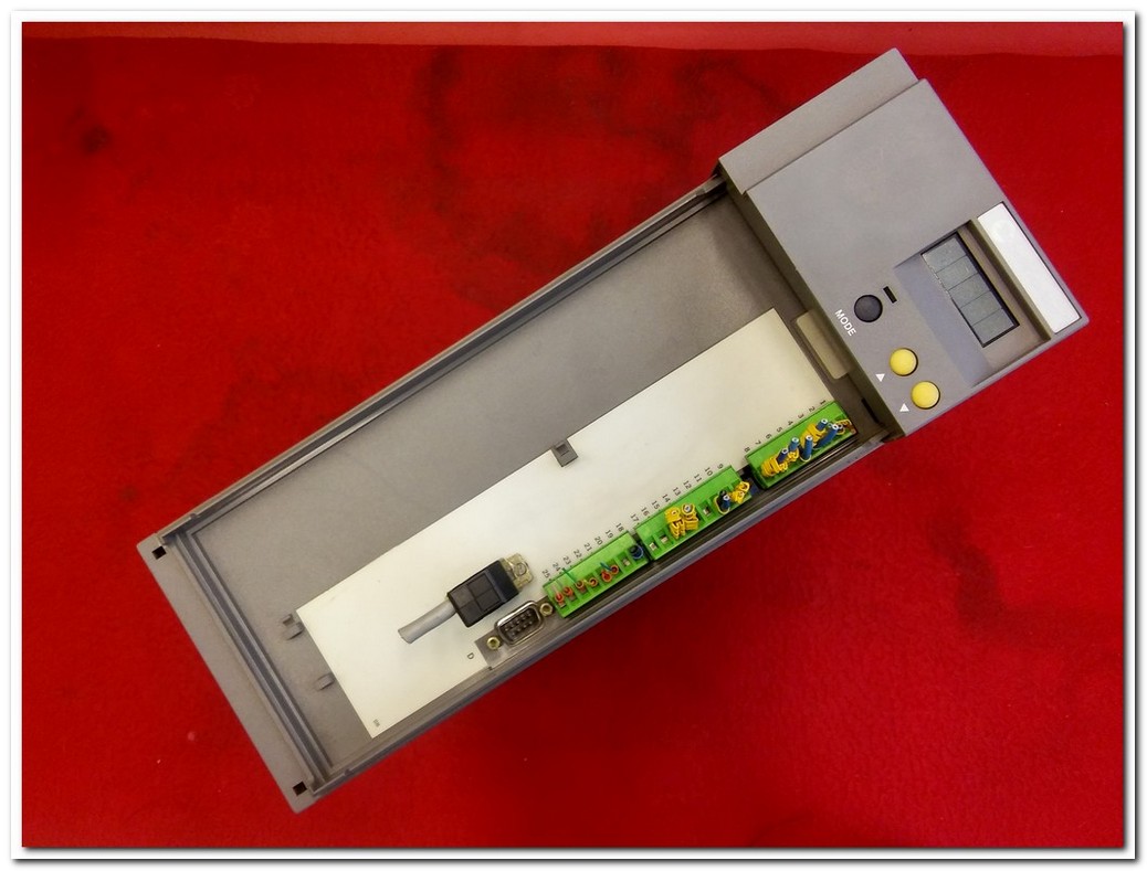 CONTROL TECHNIQUES DB 600 NP DB600NP 6,0KW BRUHLESS AC SERVO DRIVE 6KW SERVO SÜRÜCÜ