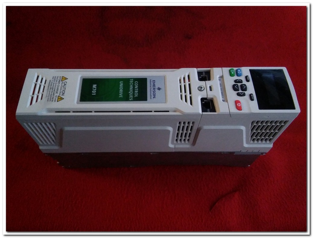 EMERSON M701-034 00025 A 1,1KW SÜRÜCÜ M701 1,1 KW INVERTER