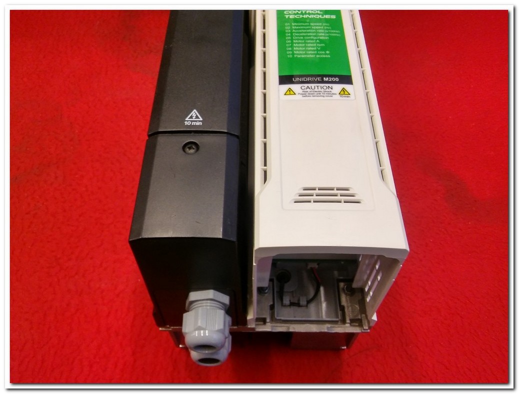 CONTROL TECHNIQUES M200-054 00270 A 15KW SÜRÜCÜ UNIDRIVE M200 NİDEC EMERSON 15 KW INVERTER