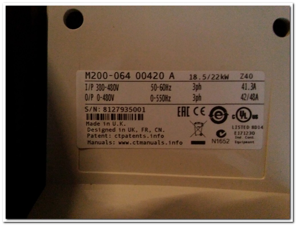 CONTROL TECHNIQUES M200-064 00420 A 22KW EMERSON UNIDRIVE M200 22 KW INVERTER