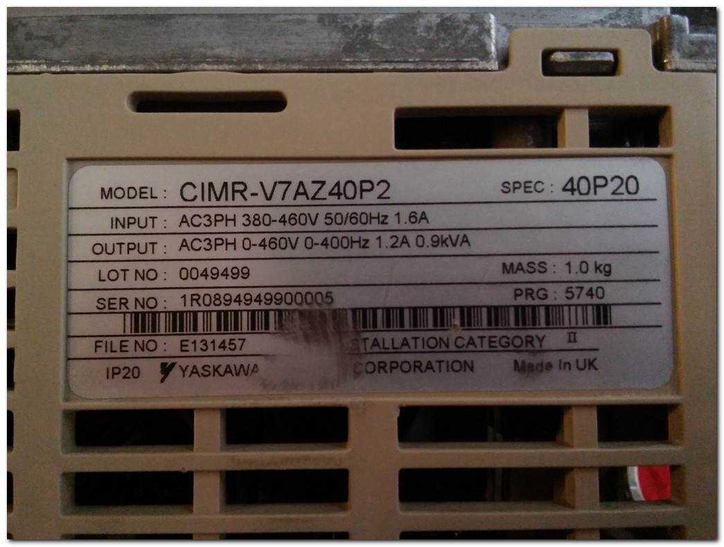 OMRON CIMR-V7AZ40P2 0,37KW SÜRÜCÜ VARİSPEED V7 0,37 KW INVERTER