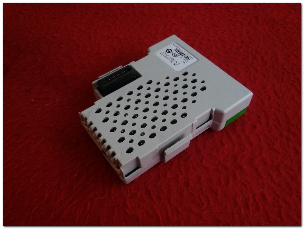 CONTROL TECHNIQUES SM-UNIVERSAL ENCODER PLUS 1837 EMERSON MODÜL