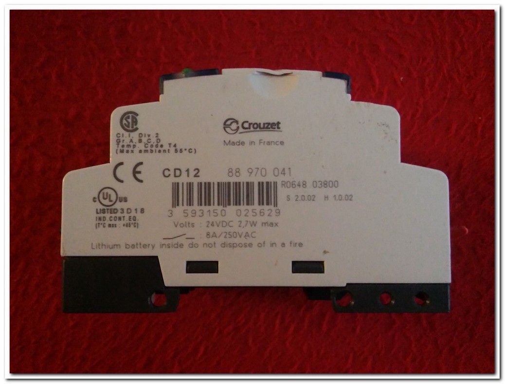 CROUZET CD12 88 970 041 MİLLENİUM 3 8 GİRİŞ 4 CIKIŞ PLC