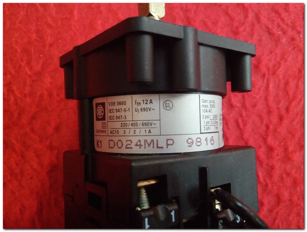 TELEMECANIQUE K1D024MLP 053904 9816 K1 DO24MLP CONTACT BLOCK SIFIR KUTULU OPERATÖRLÜ KONTAK BLOĞU
