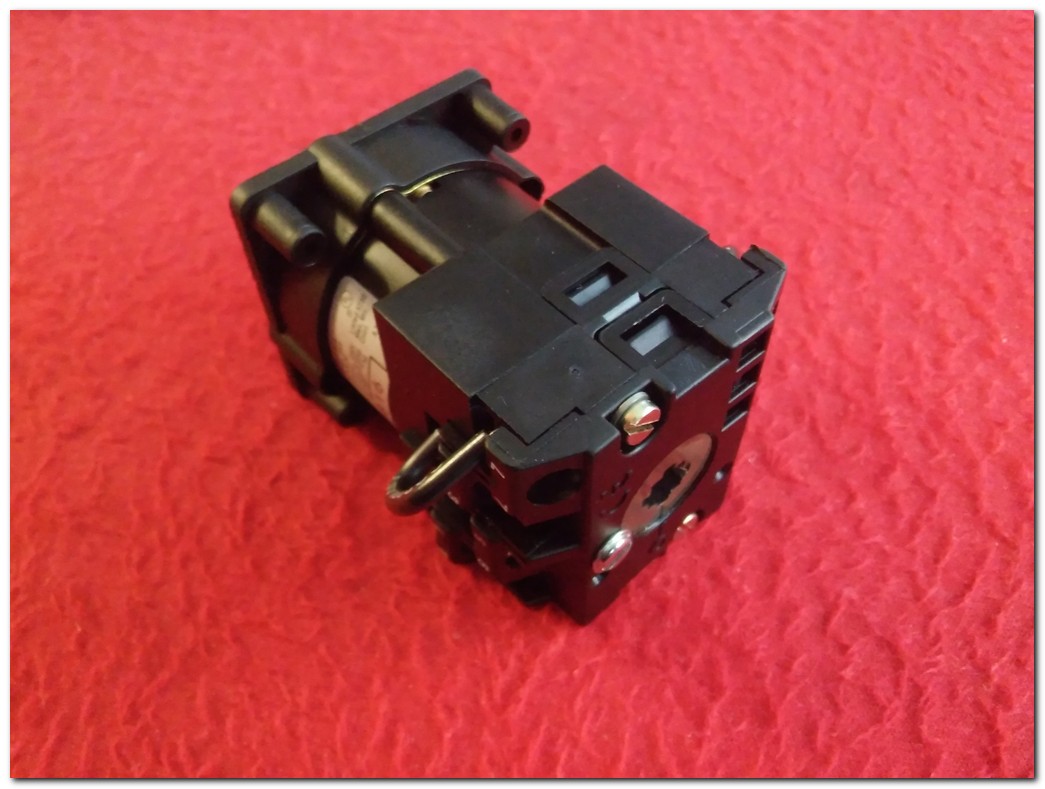 TELEMECANIQUE K1D024MLP 053904 9816 K1 DO24MLP CONTACT BLOCK SIFIR KUTULU OPERATÖRLÜ KONTAK BLOĞU