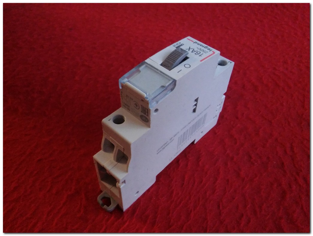 LEGRAND 4124 08 412408 16AX 250V DARBE AKIM ANAHTARI