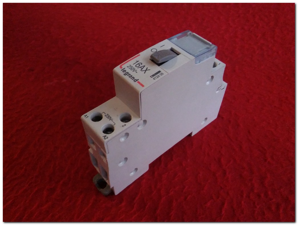 LEGRAND 4124 08 412408 16AX 250V DARBE AKIM ANAHTARI