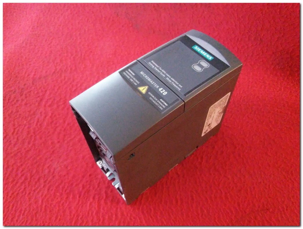 SIEMENS 6SE6420-2AB15-5AA1 0,55KW SIFIR SÜRÜCÜ MICROMASTER 0,55 KW INVERTER