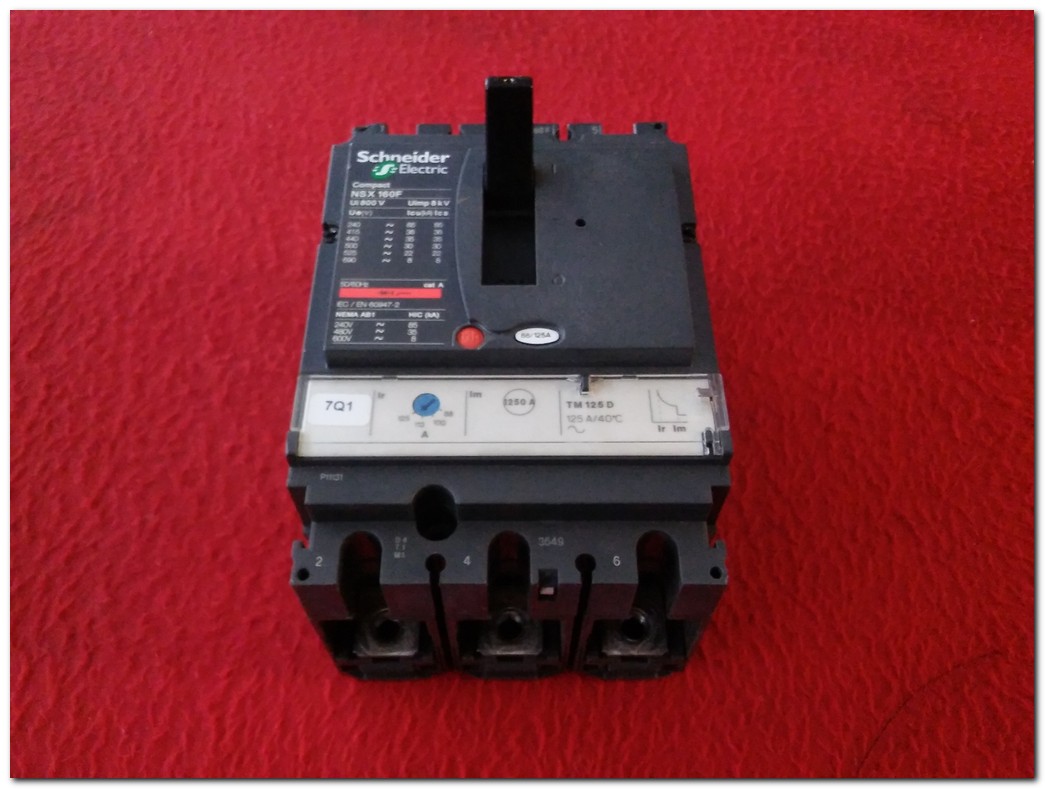 SCHNEİDER NSX160F 125A TMŞ NSX 125 AMPER DEVRE KESİCİ