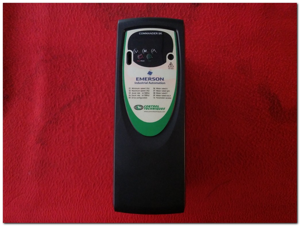 EMERSON SKD3400550 SKD34 5,5KW SÜRÜCÜ CONTROL TECHNIQUES 5,5 KW COMMANDER SK INVERTER
