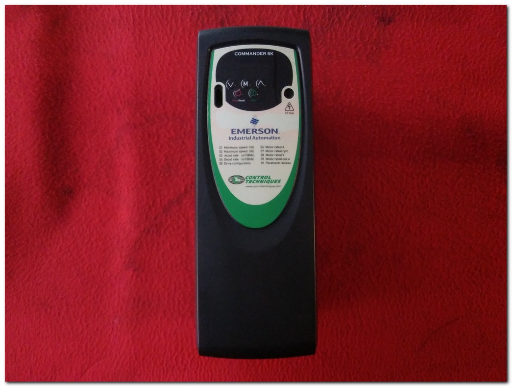 EMERSON SKD3400750 7,5KW SÜRÜCÜ CONTROL TECHNIQUES 7,5 KW COMMANDER SK INVERTER