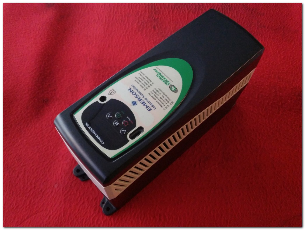 EMERSON SKD3400750 7,5KW SÜRÜCÜ CONTROL TECHNIQUES 7,5 KW COMMANDER SK INVERTER