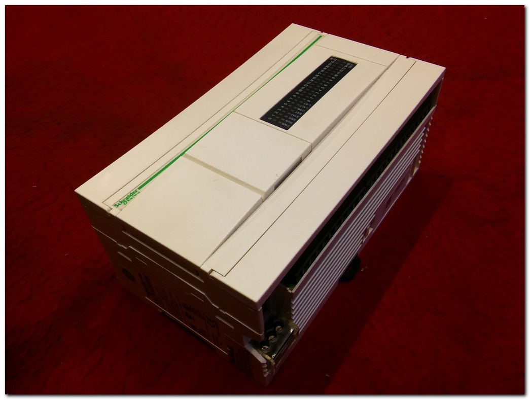 SCHNEİDER TWDLCDE40DRF TWİDO PLC MODULE