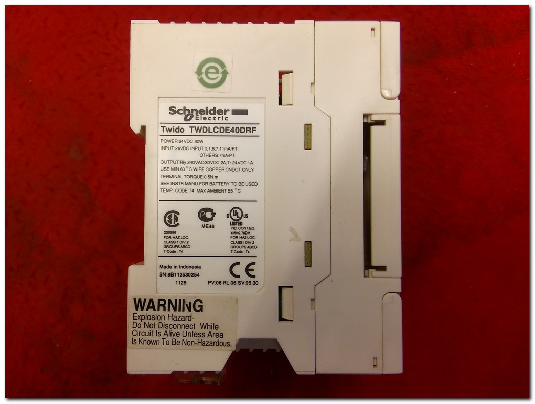 SCHNEİDER TWDLCDE40DRF TWİDO PLC MODULE