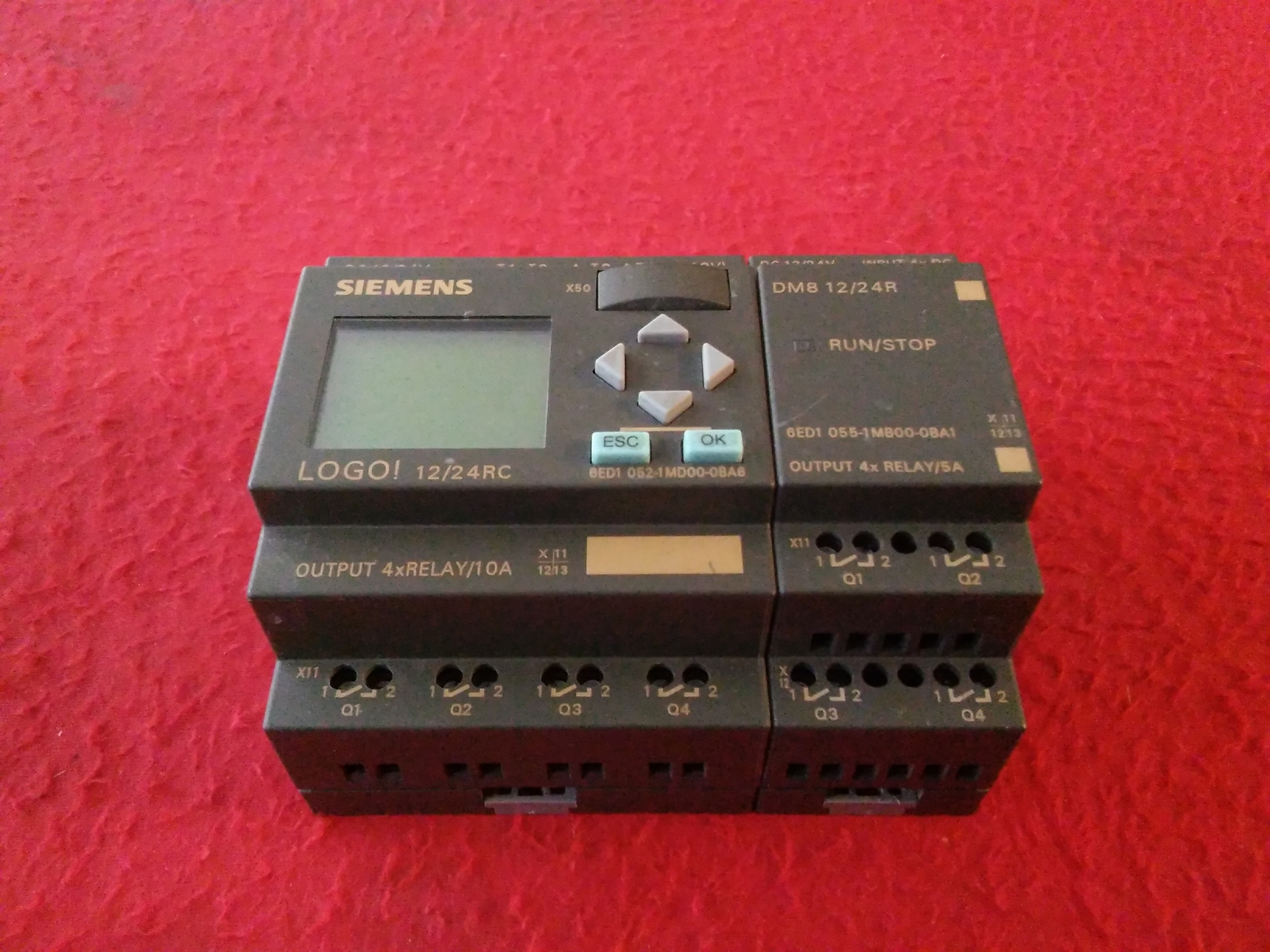 SIEMENS 6ED1 055-1MB00-0BA1 6ED1055-1MB00-0BA1 RUN STOP PLC