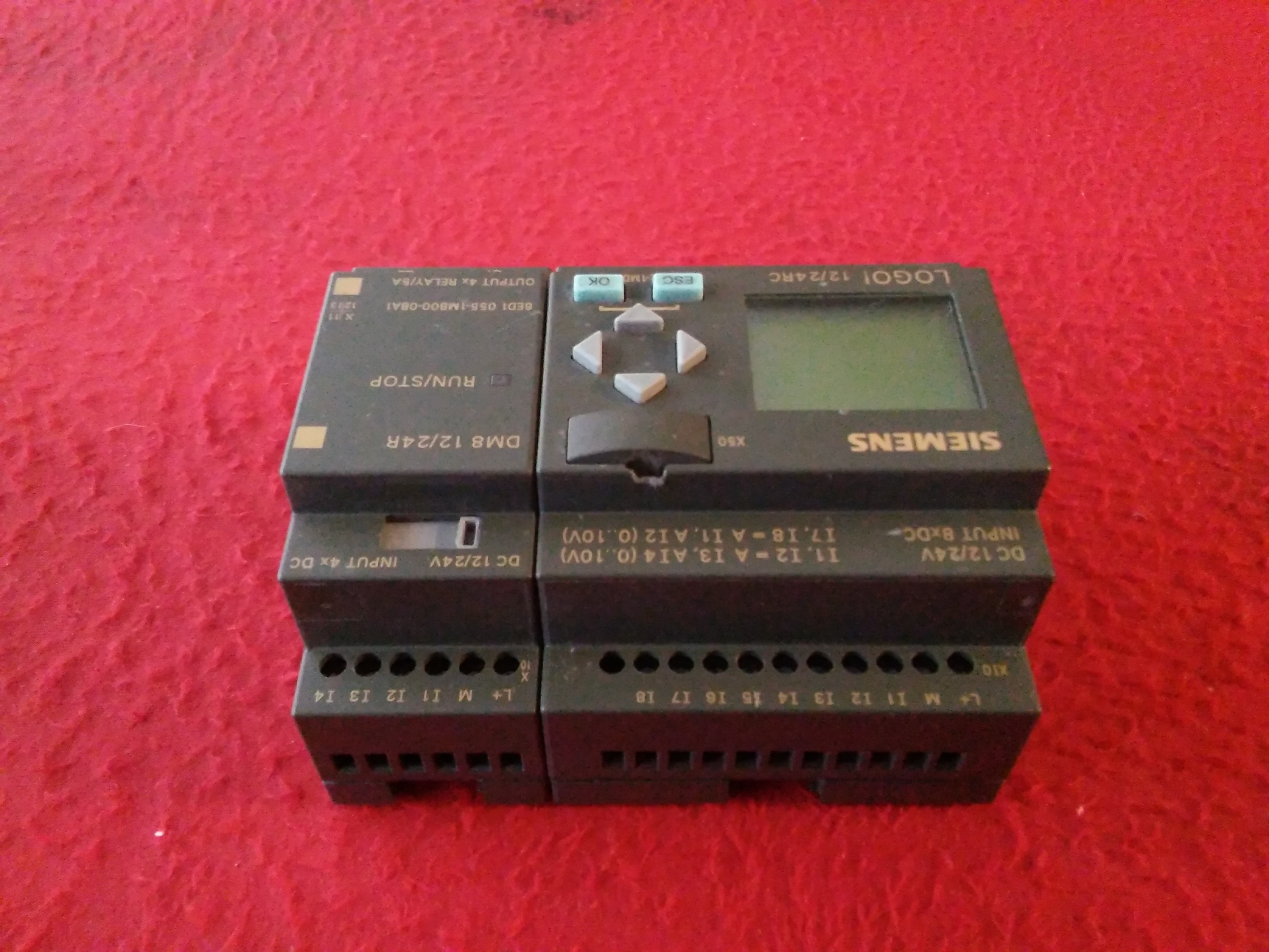 SIEMENS 6ED1 055-1MB00-0BA1 6ED1055-1MB00-0BA1 RUN STOP PLC