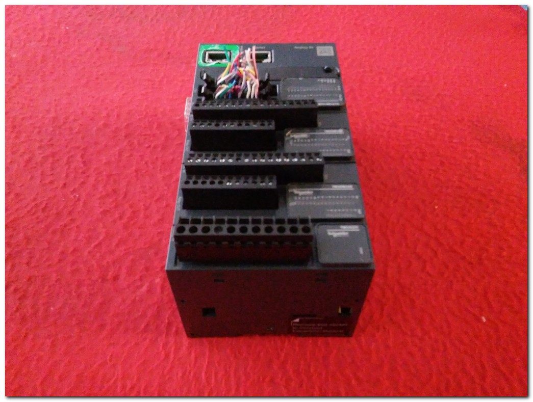 SCHNEİDER TM221ME32TK TM3DM24R TM3AI2H MODICON PLC TAKIM