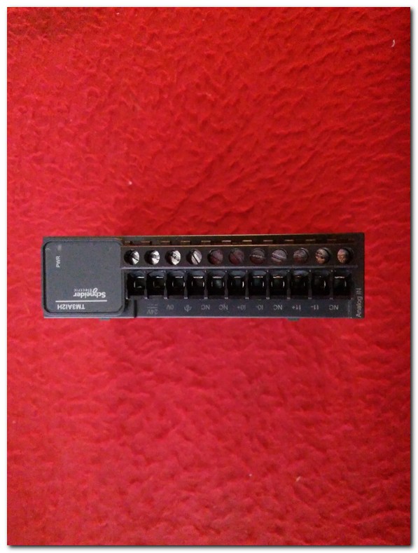 SCHNEİDER TM221ME32TK TM3DM24R TM3AI2H MODICON PLC TAKIM