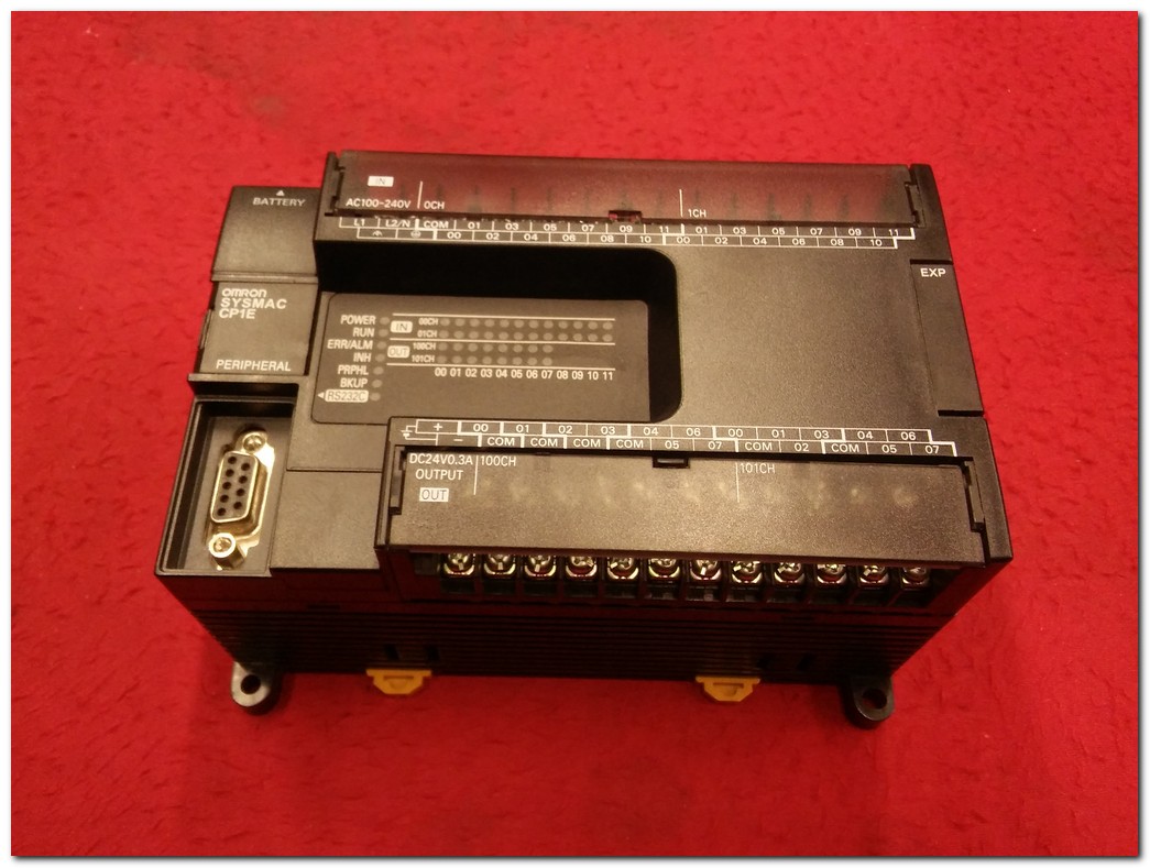 OMRON CP1E-N40SDR-A PROGRAMMABLE CONTROLLLER PLC