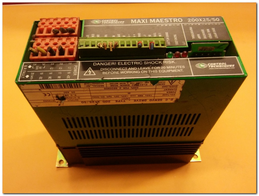 CONTROL TECHNIQUES 200X25-50 5KW SERVO SÜRÜCÜ MAXI MAESTRO 200 X 25 50 5 KW DC EMERSON SERVO DRIVE