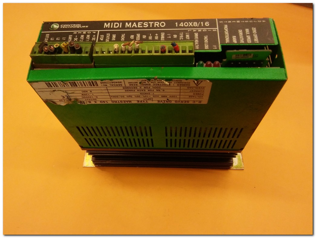 CONTROL TECHNIQUES MIDI MAESTRO 140X8-16 DC SERVO DRIVE 1,12KW EMERSON SERVO SÜRÜCÜ