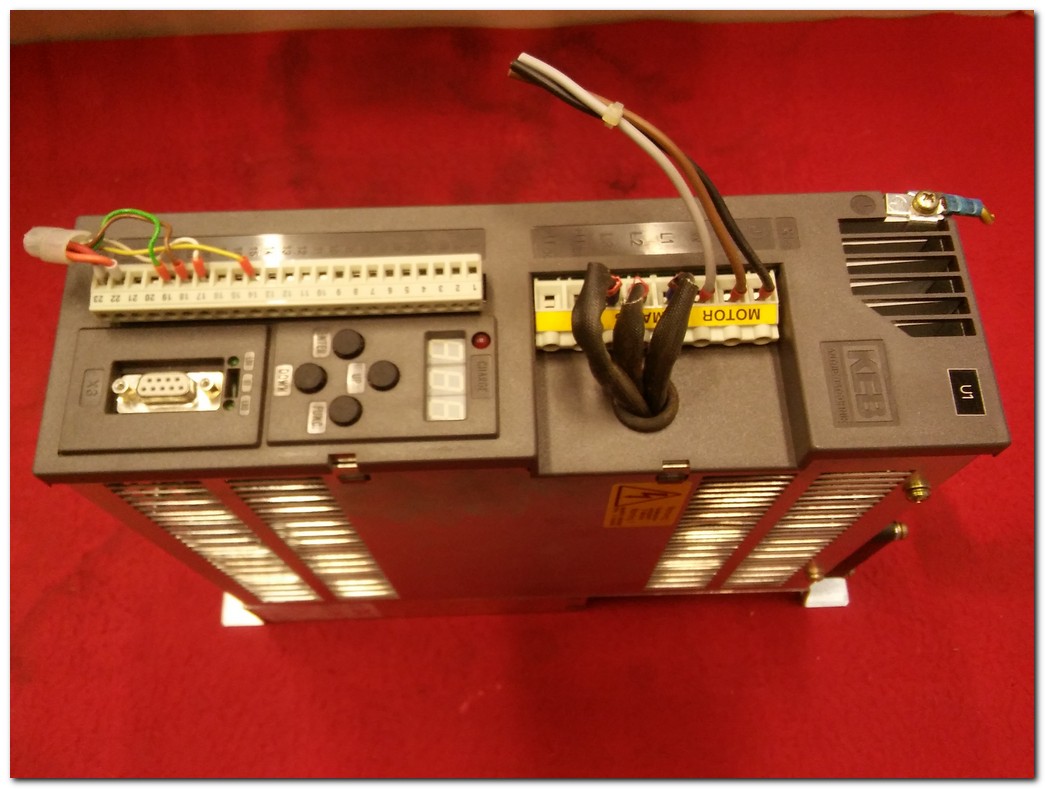 KEB 11.F0.R31-3429 3KW SERVO SÜRÜCÜ COMBIVERT 3 KW SERVO DRIVE