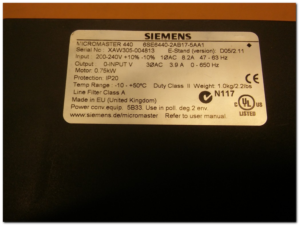 SIEMENS 6SE6440-2AB17-5AA1 0,75KW SÜRÜCÜ VE SIEMENS 6SE6400-2FS01-0AB0 SUPPLEMENTARY EMC FILTER HARMONİK FİLTRE