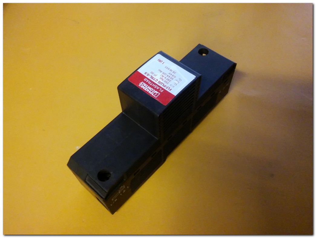 PHOENIX CONTACT FLT-PLUS CTRL-0.9 FLASHTRAB 50KA YILDIRIM AKIMI TUTUCU