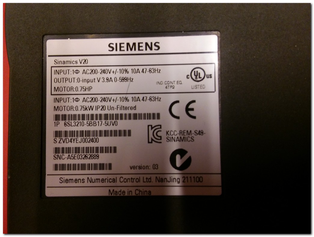 SIEMENS 6SL3210-5BB17-5UV0 0,75KW SÜRÜCÜ SINAMICS V20 0.75 KW INVERTER